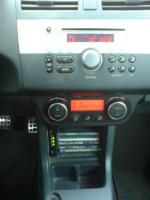 suzuki music center... ja, tud mp3-at :)